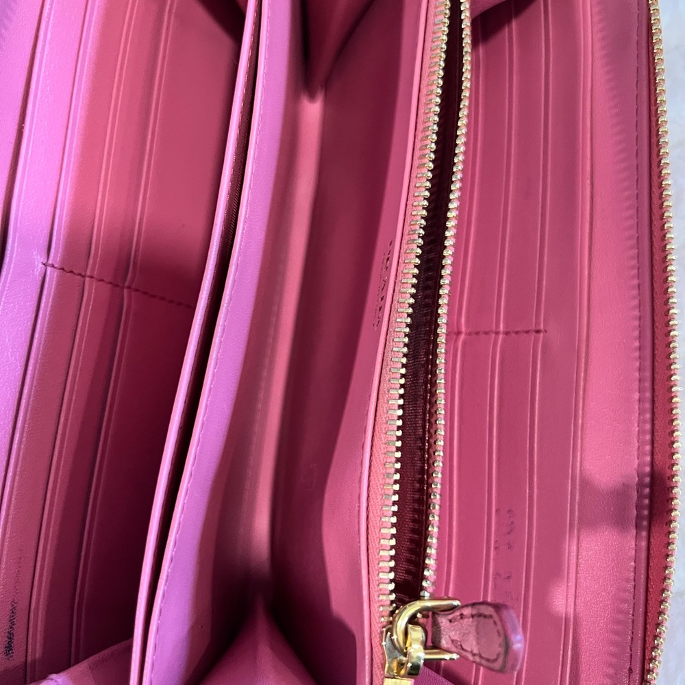 Authentic Pink PRADA Long zippy wallet - Picture 5 of 6
